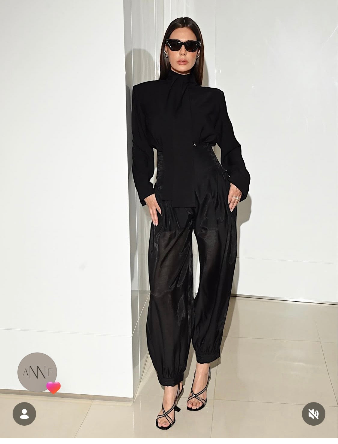 Calça Aladin Preta