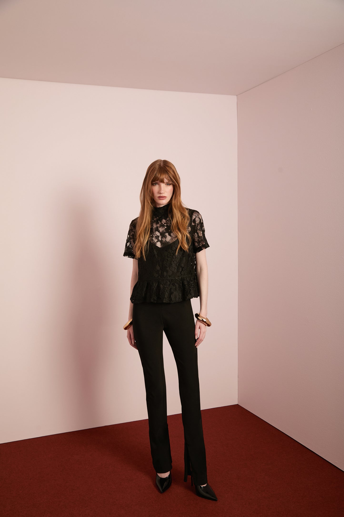 Blusa Peplum de Renda Cordonê