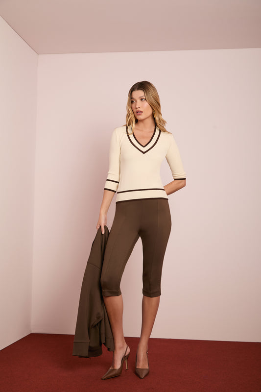 Blusa tricot gola bicolor
