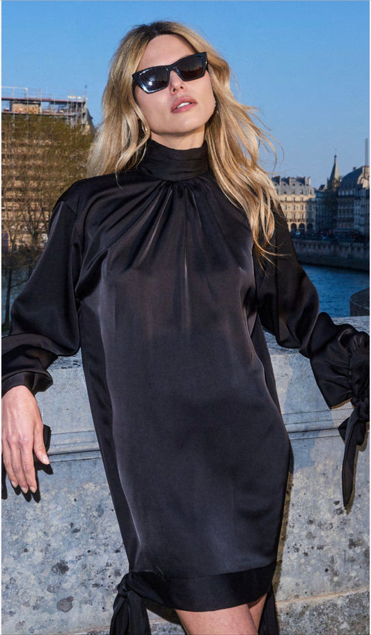 Vestido cetim