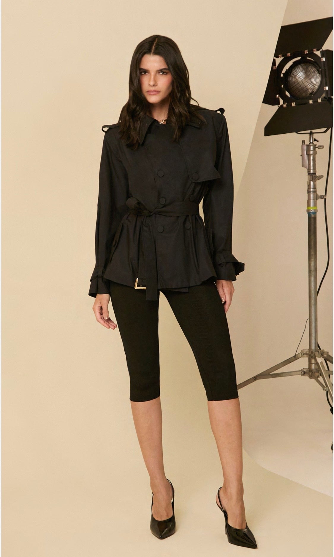Trench Coat Curto Preto