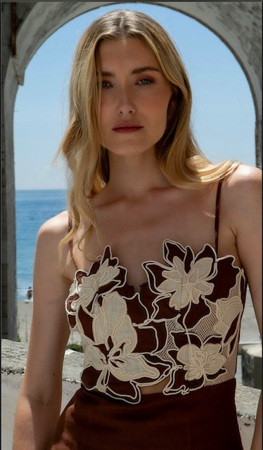 Vestido Longo Marrom com Bordado