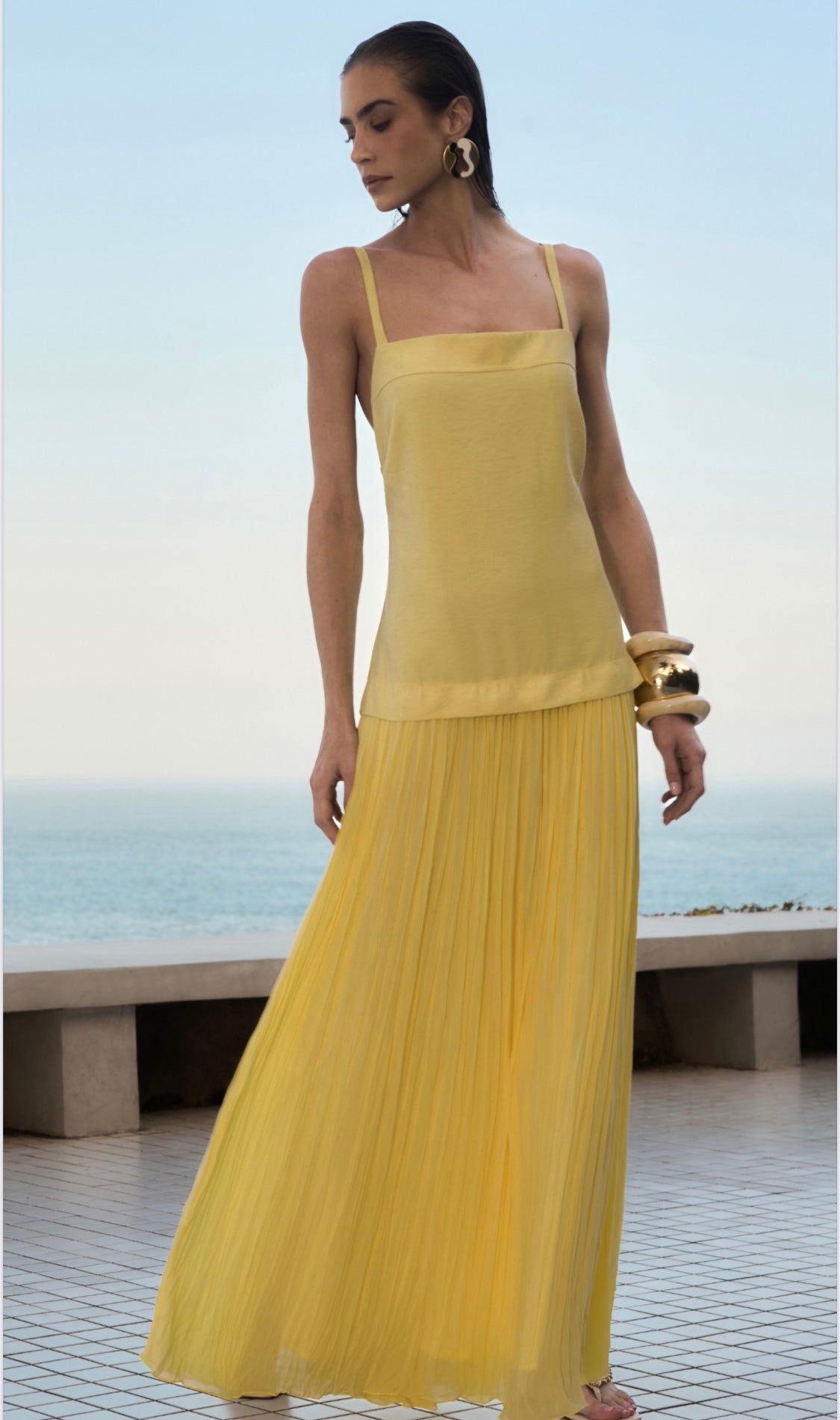 Vestido Longo Amarelo Cintura Baixa Tarquinado