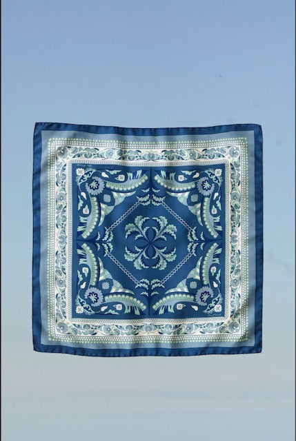 Lenço Estampado