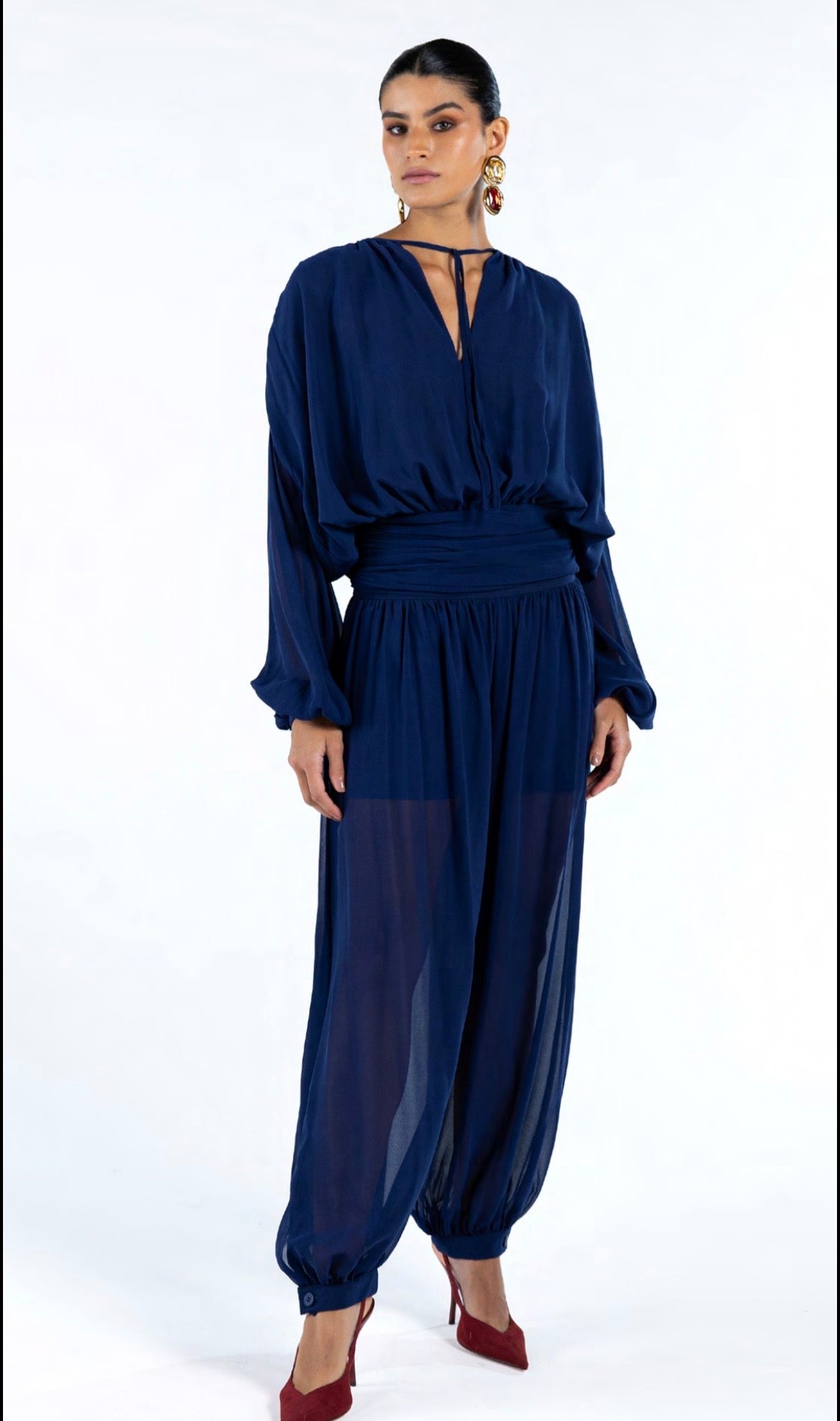 Conjunto Azul Marinho Bata e Calça