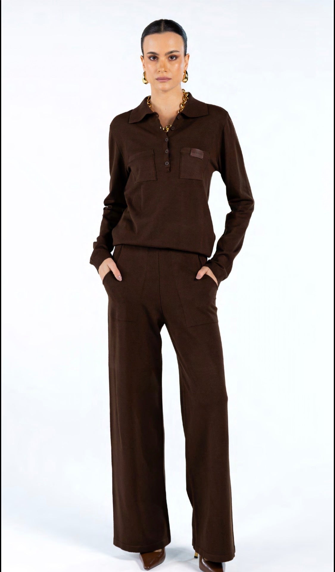 Conjunto de Tricot Gola Polo e Calça Marrom