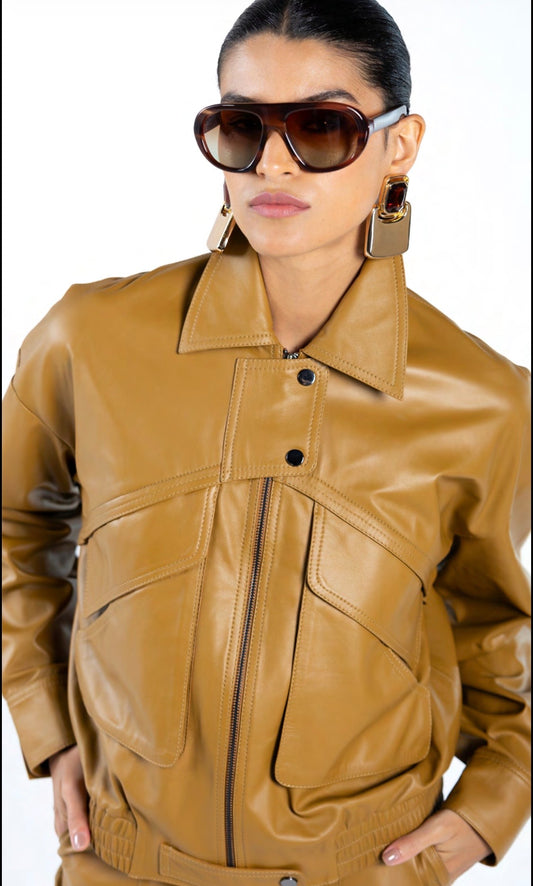 Jaqueta de Couro com Maxi Bolsos Golden Brown